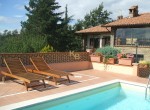 Passignano sul Trasimeno villa met zwembad te koop 12
